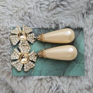 Pearl and diamond esk earrings (vintage)